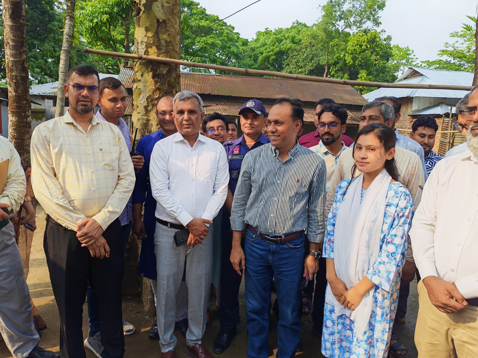 নেত্রকোনায় শিক্ষা প্রতিষ্ঠানে ডেপুটি স্পিকার কায়সার কামালের পরিদর্শন