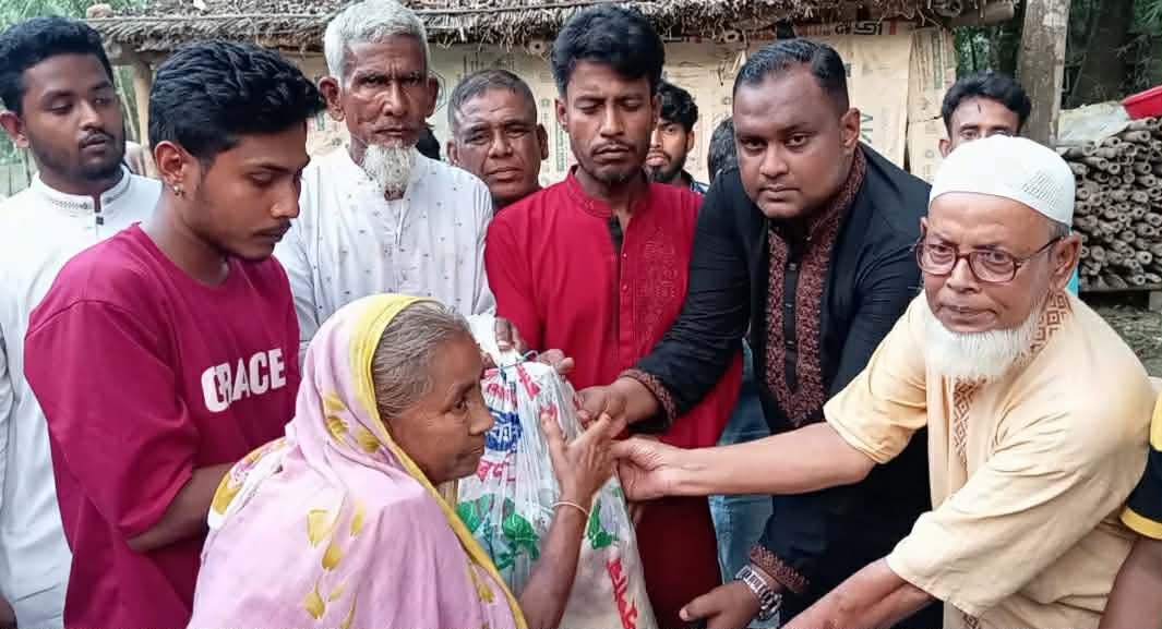 দল ও জনগণের সমর্থন পেলে আগামী ইউনিয়ন পরিষদ নির্বাচনে চেয়ারম্যান পদে লড়বেন: মানবিকতায় আলোচনায় সামিউল ইসলাম (পারভেজ)
