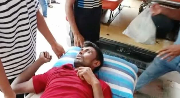 পুলিশের হাত থেকে বাঁচতে ১৯ পিচ ইয়াবা খেয়ে গুরুতর অসুস্থ মাদক ব্যবসায়ী