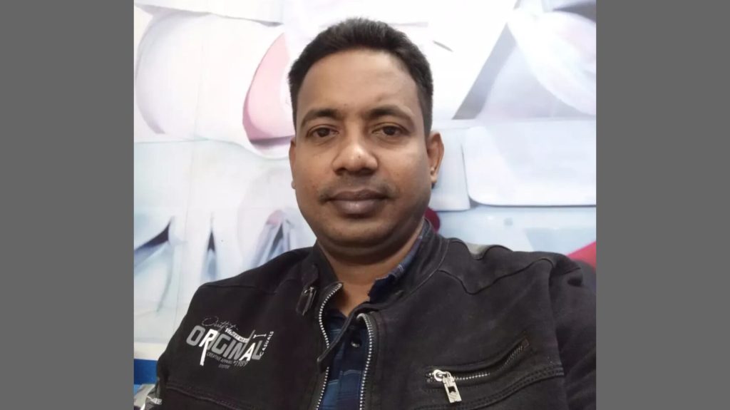 প্রেমের ফাঁদে পড়ে সর্বস্ব হারানোর অভিযোগ, আত্রাইয়ের নারীর মানবেতর জীবন