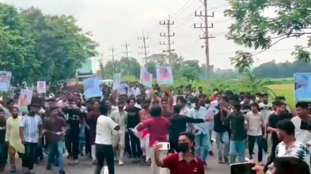 কুমিল্লায় ঢাকা-চট্টগ্রাম মহাসড়কে ছাত্রলীগের মিছিল; আটক ৪৫