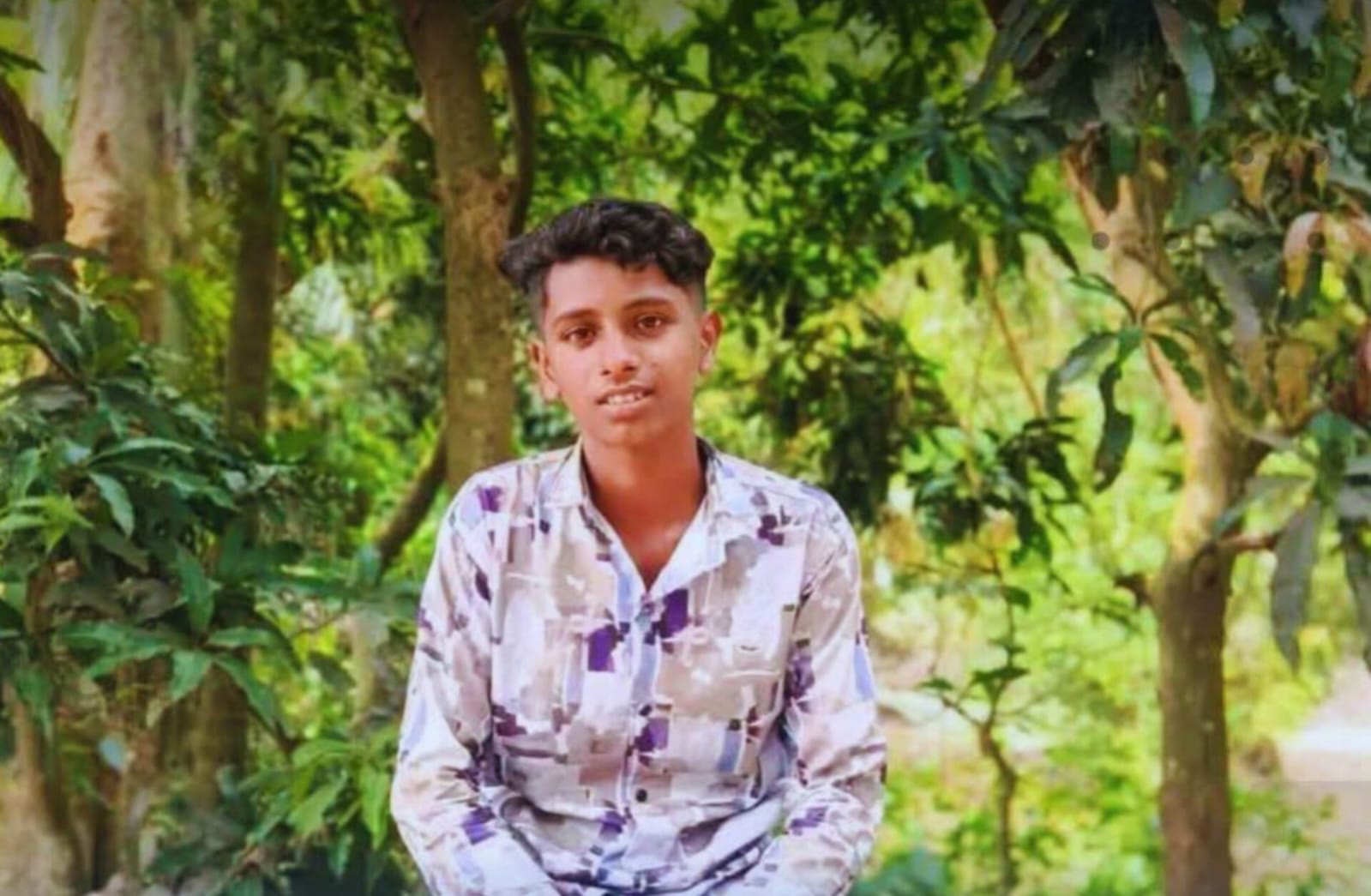 ক্ষণিকের রাগে নিভে গেল কিশোরের জীবন: লক্ষ্মীপুরে ভাইয়ের হাতে ভাই নিহত