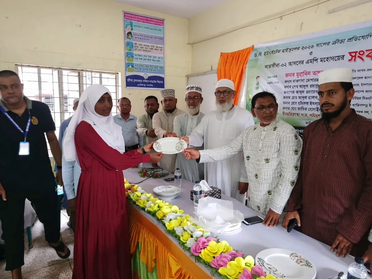 ডি.বি. ইউনাইটেড হাইস্কুলে ক্রীড়া প্রতিযোগিতার পুরস্কার বিতরণ, সংবর্ধিত এমপি মুহাদ্দিস আব্দুল খালেক