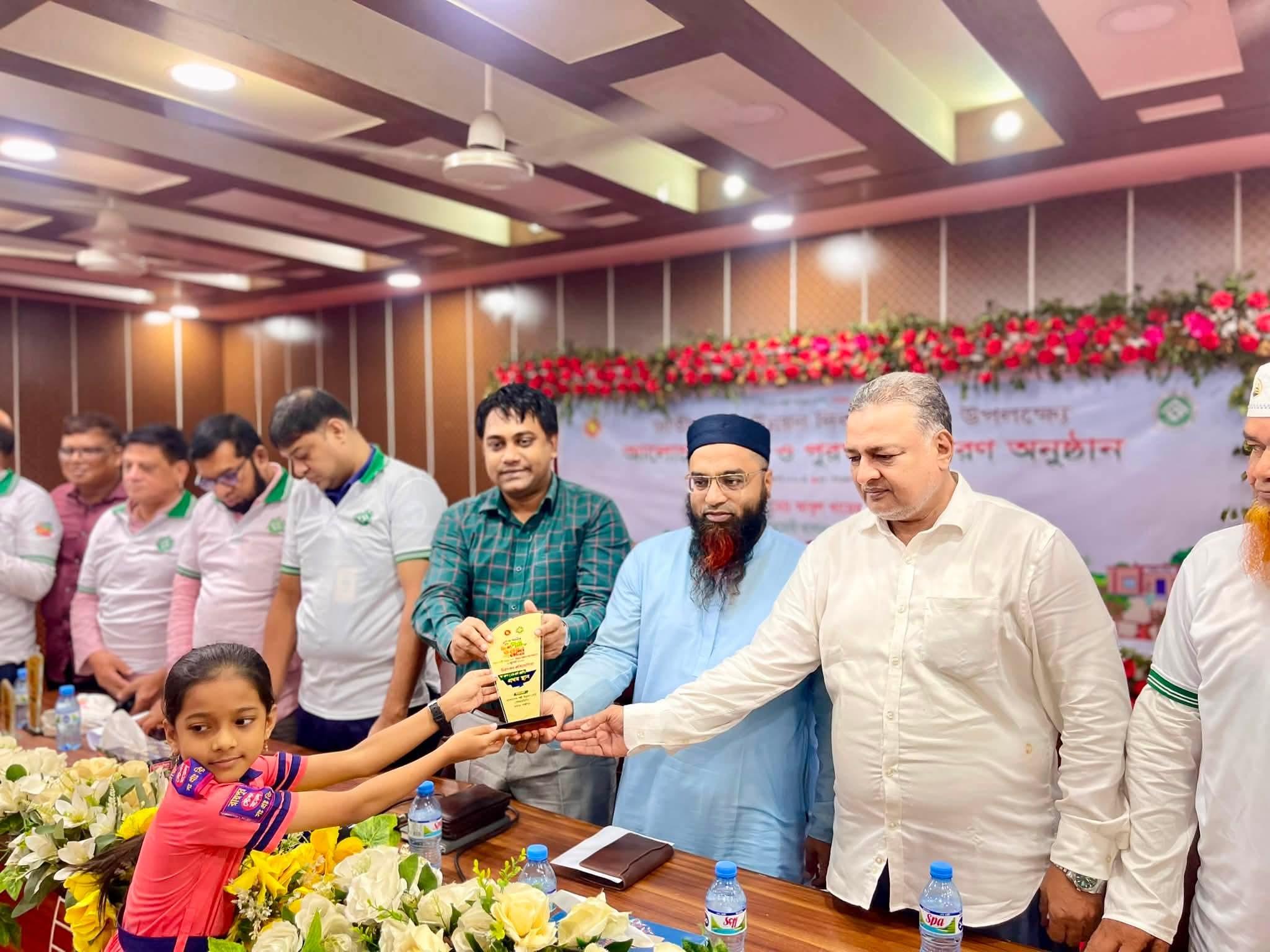 রায়পুরে জাতীয় পল্লী উন্নয়ন দিবস উপলক্ষে আলোচনা সভা ও পুরস্কার বিতরণ