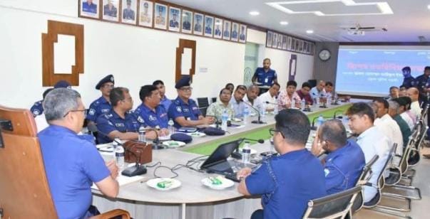 রথযাত্রা ঘিরে নিরাপত্তা জোরদারে নওগাঁ জেলা পুলিশের প্রস্তুতি, সনাতন নেতৃবৃন্দের সঙ্গে মতবিনিময় সভা
