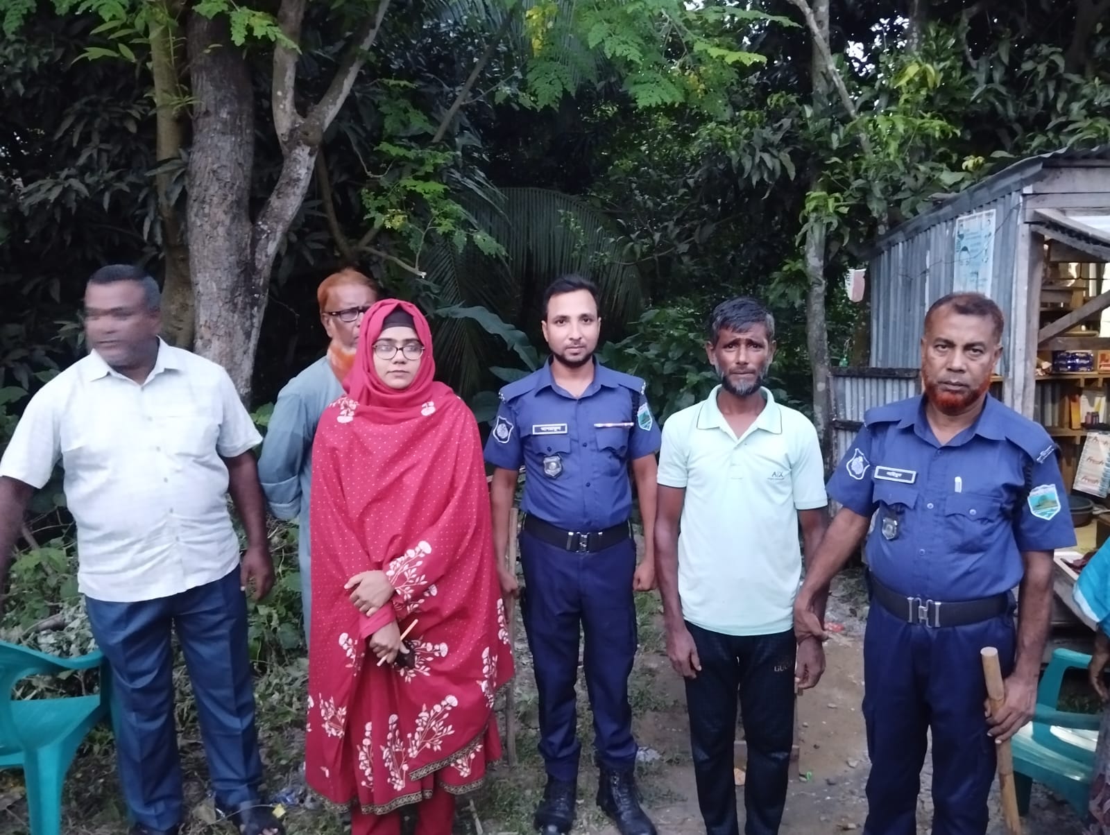 গাঁজা সেবনকালে আটক, ভ্রাম্যমাণ আদালতে তিন মাসের বিনাশ্রম কারাদণ্ড
