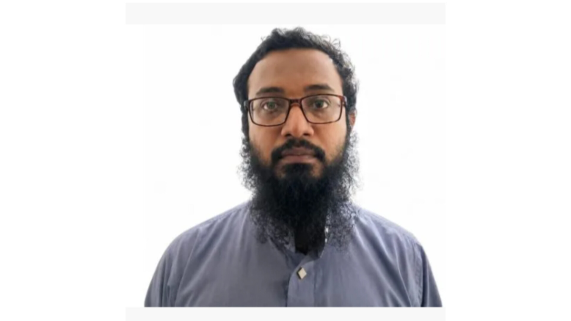 বোয়ালখালীতে শিক্ষার্থীকে মারধর, শিক্ষক আটক