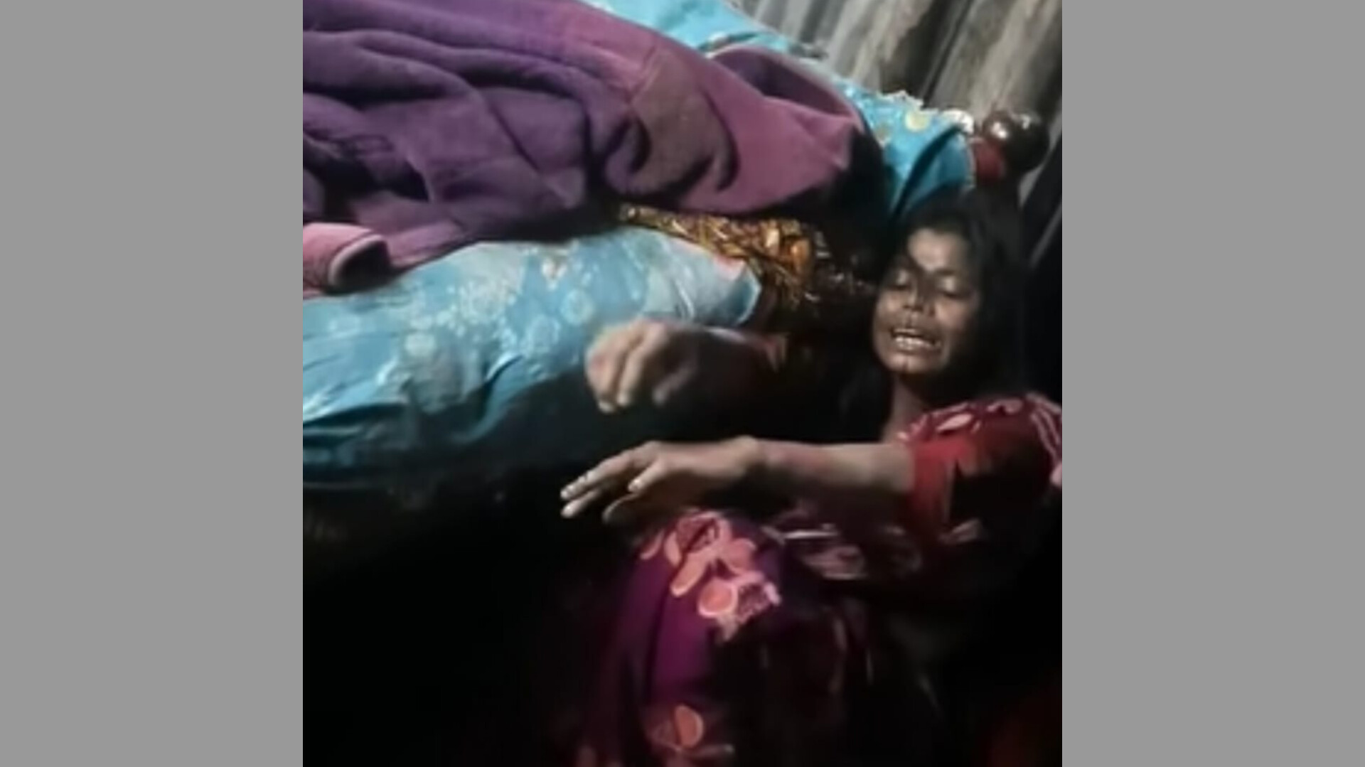 রামগঞ্জে ফাইনাল খেলা দেখতে নিষেধ করায় স্ত্রীর হাত ও পা ভাঙলেন এক পাষণ্ড স্বামী