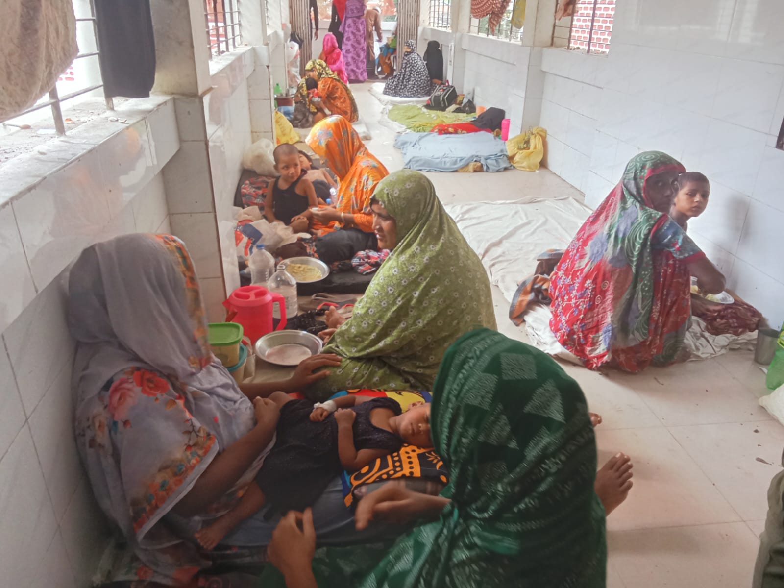 ৫০ শয্যার হাসপাতালে ২০০ রোগী, চিকিৎসা সেবা দিতে হিমশিম