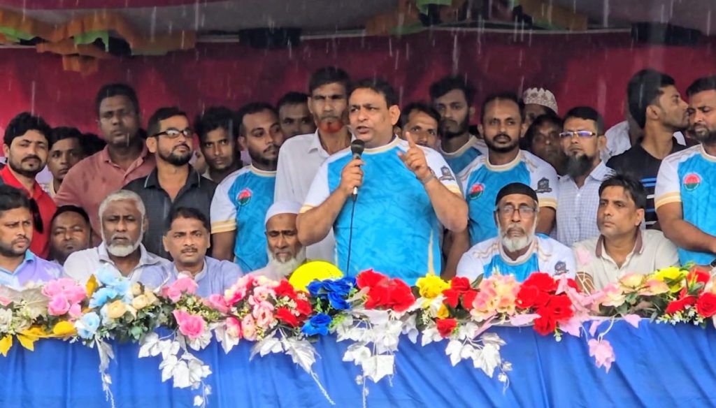 প্রধানমন্ত্রীর দিকনির্দেশনায় খেলার মাঠগুলোকে উপযোগী করা হবে – এমপি খোকন তালুকদার