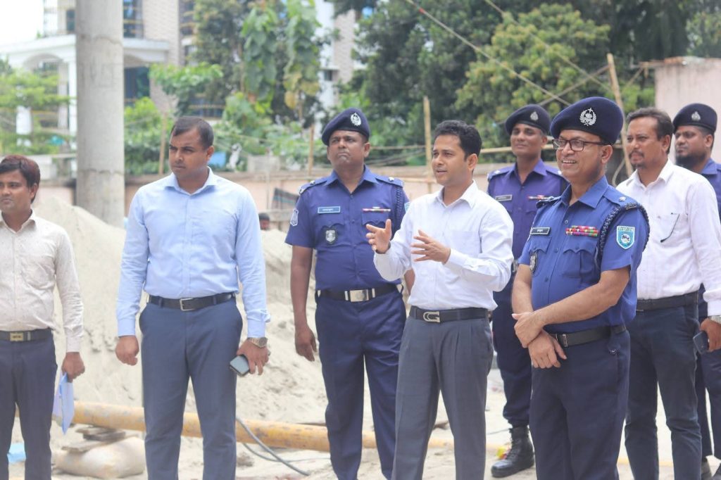 তারাগঞ্জে বিভিন্ন দপ্তর ও উন্নয়ন প্রকল্প পরিদর্শন করলেন রংপুর জেলা প্রশাসক
