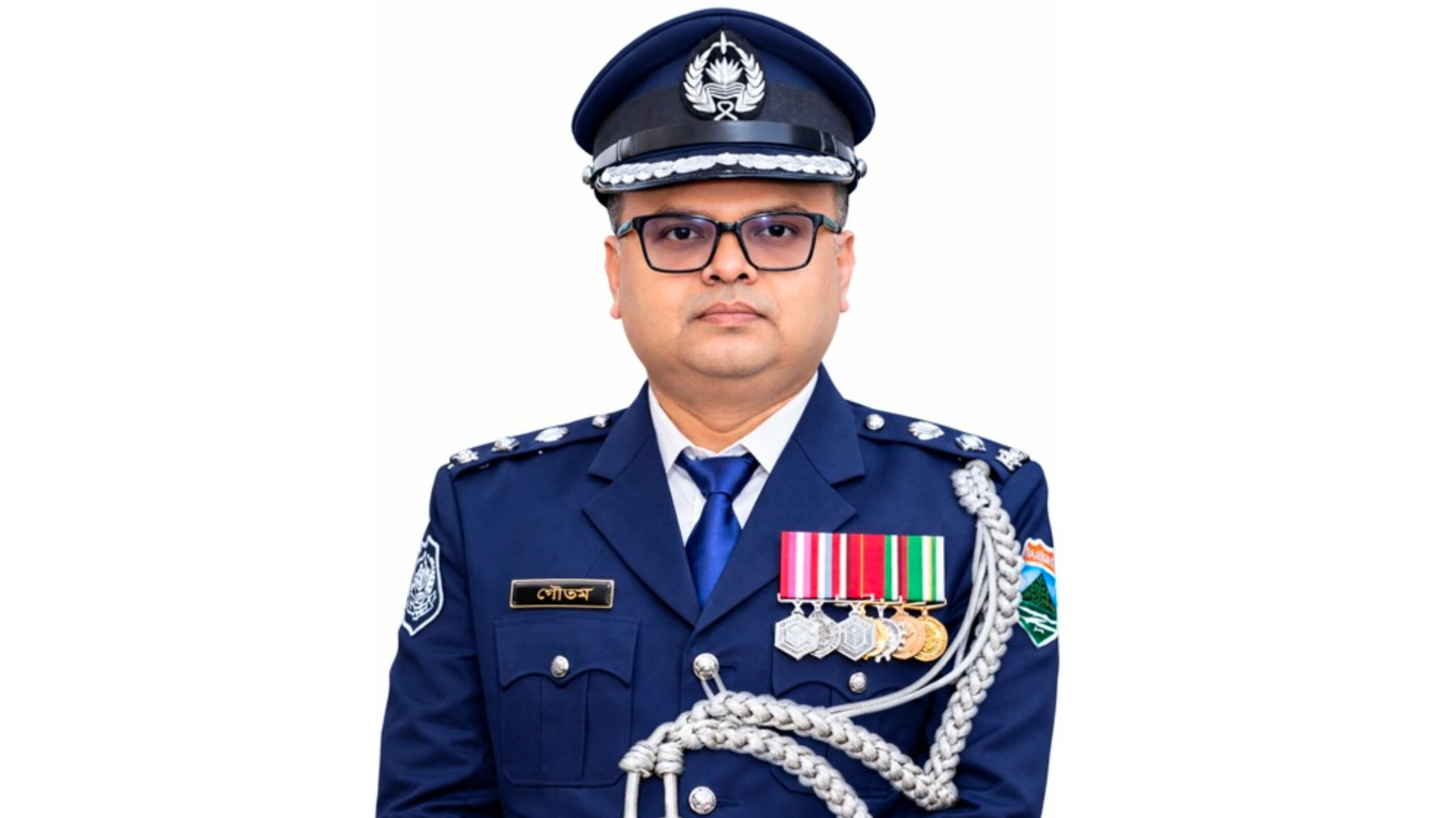 চাঁপাইনবাবগঞ্জে ৮ মাসে ৭০ আত্মহত্যা, পরিবার-সমাজকে সচেতন হওয়ার আহ্বান পুলিশের